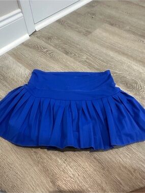 Goldhinge skirt